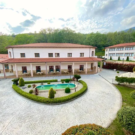 Mirador De La Portilla 4*