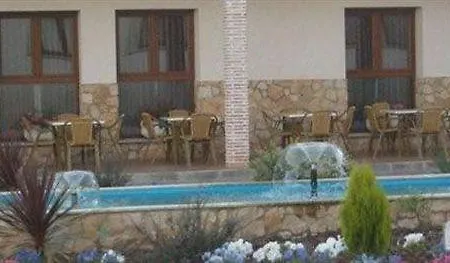 Mirador De La Portilla Hotel