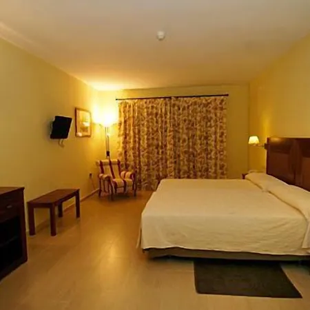 Hotell Mirador De La Portilla 4*