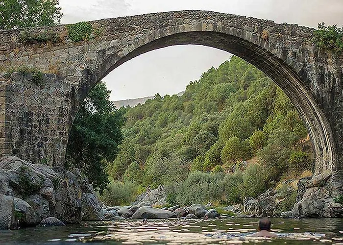 Mirador De La Portilla 4*